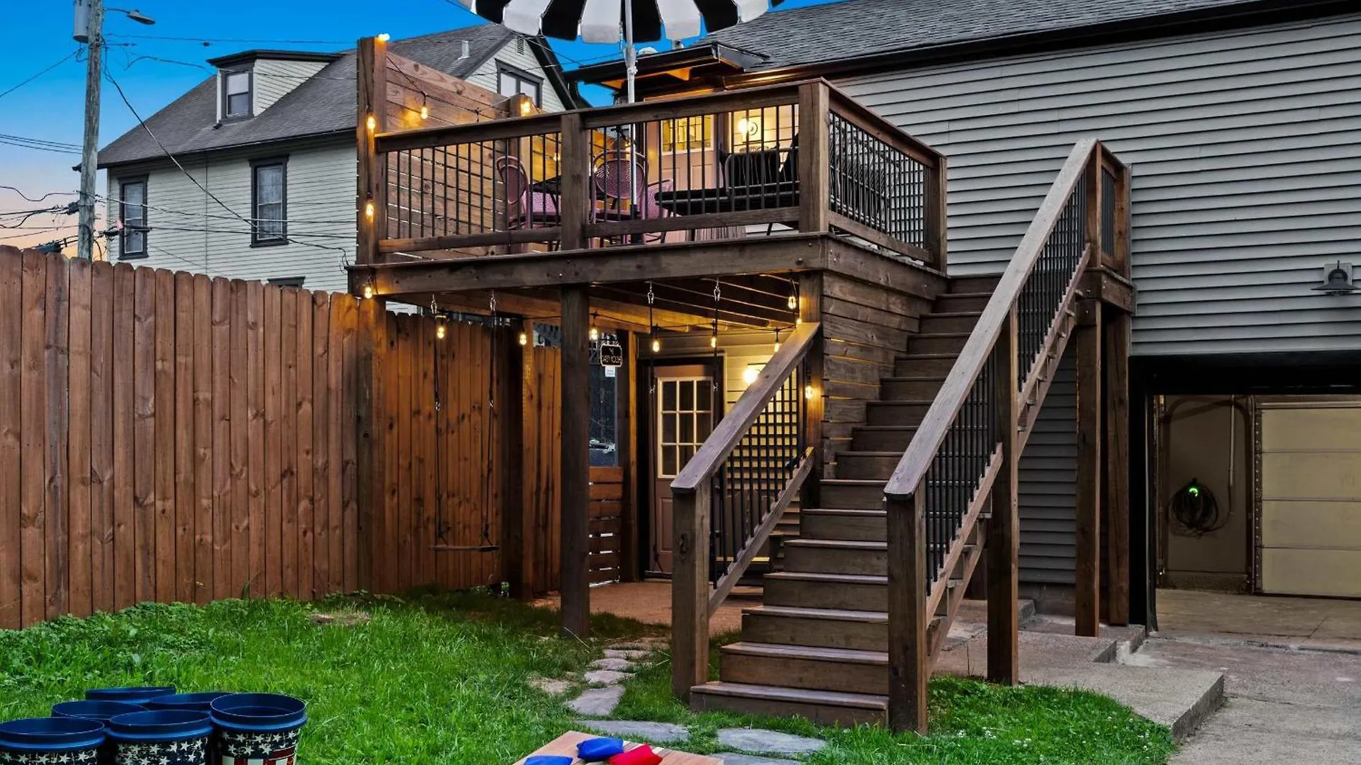 Gatsby House Mansion W Game Lounge & Hot Tub Holiday home
